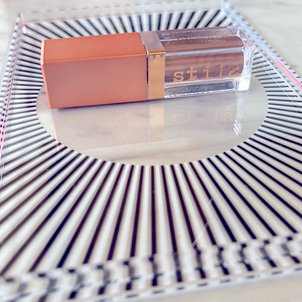 Stila Shimmer & Glow Liquid Eye